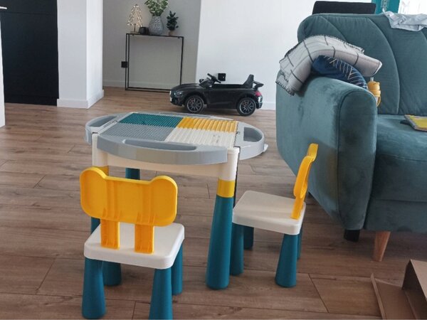 LeLe Brothers Modulárny stolík so stoličkami na Lego stavebnice Lele 2