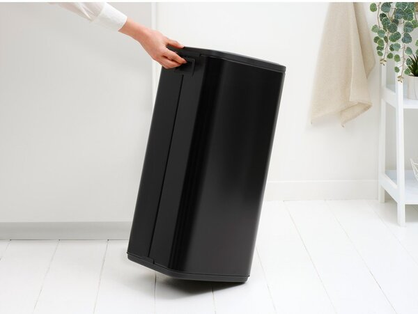 Matne čierny dotykový oceľový odpadkový kôš 30 l Bo Touch – Brabantia