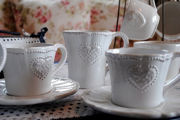 Keramická šálka s tanierikom so srdiečkom Heart - 12*9*7 cm / Ø 15*2 cm / 220 ml - Clayre & Eef