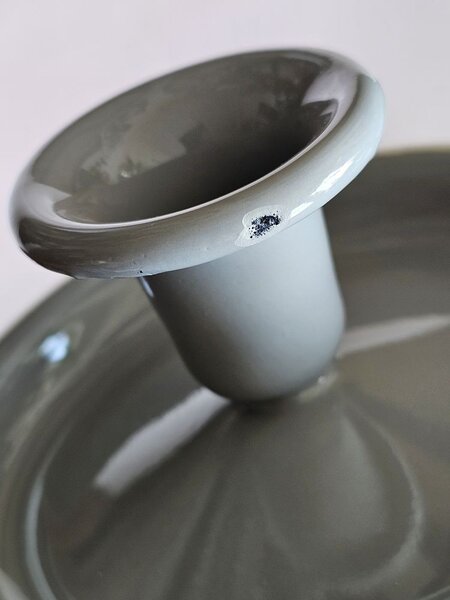 Šedý smaltovaný svietnik Grey dot - Ø 13 * 6cm - Münder Email