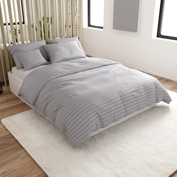 Hotelové obliečky z mikrovlákna JASMINE svetlo sivé - prúžok 2 cm Rozmer obliečky: 70 x 90 cm | 140 x 220 cm