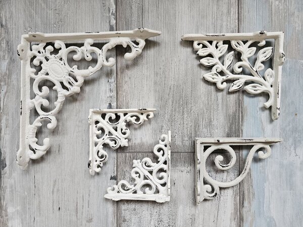 Krémová litinová konzola s ornamentom -20*19 cm - Chic Antique