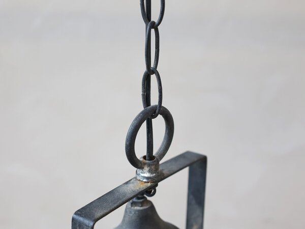 Industriálne čierné kovové závesné svetlo Fact - Ø24*26 cm - Chic Antique