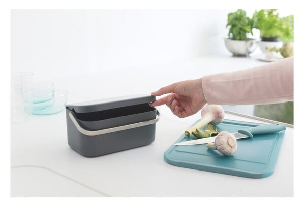 Tmavosivá nádoba na kompostovateľný odpad 1,8 l SinkSide – Brabantia