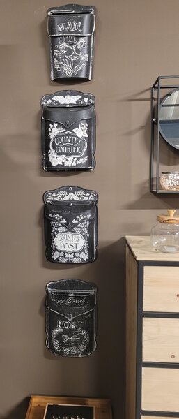 Čierna antik poštová schránka s kvetmi a motýľom Mail - 22*37*33 cm - Clayre & Eef