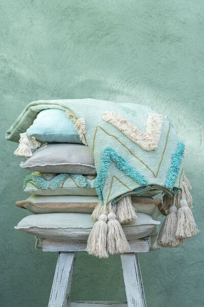 Tyrkysový vankúš so výplňou a strapcami Zig zag blue - 45*11*45cm - J-Line by Jolipa