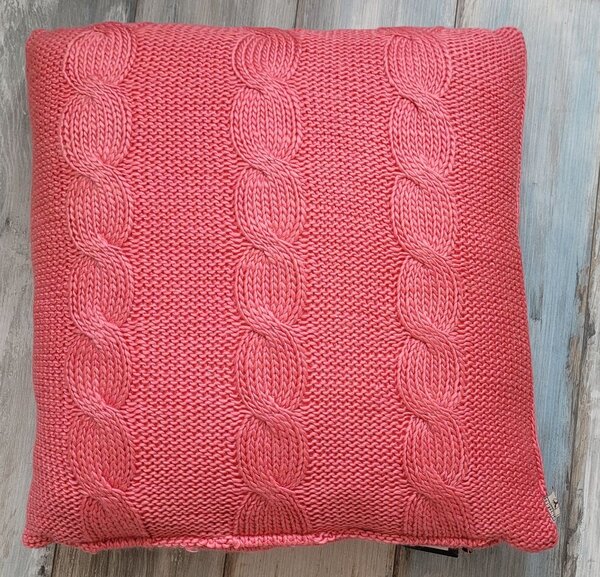 Malinovo ružový pletený vankúš Lodge Raspberry - 60 * 60cm - Colmore by Diga
