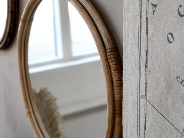 Hnedé antik okrúhle nástenné zrkadlo s bambusovým rámom Bamboo - Ø 24*2 cm - Chic Antique