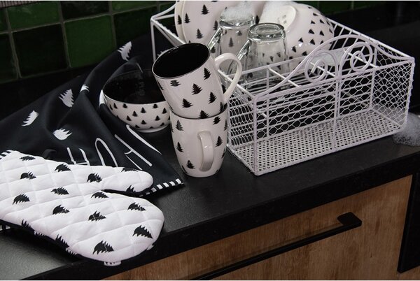 Bielo-čierny porcelánový dezertný tanier so stromčekmi Black&White X-Mas - Ø 20*2 cm - Clayre & Eef
