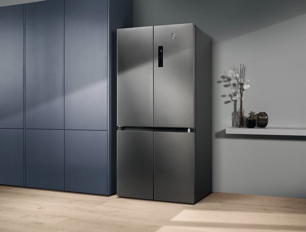 Electrolux ELT9VE52U0 - Americká chladnička