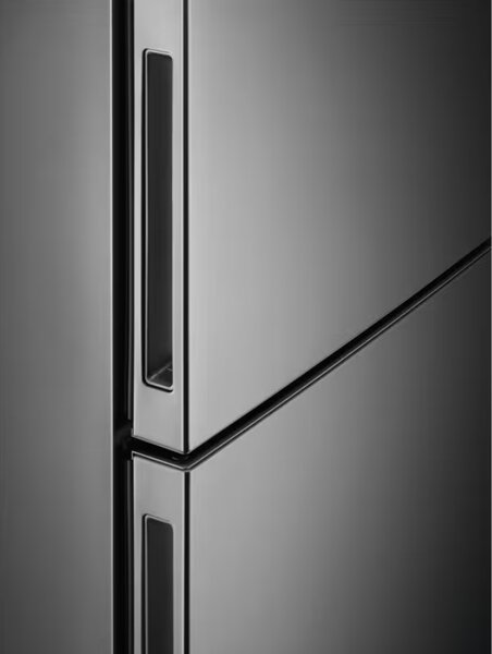 Electrolux LNC7ME32X3 - Kombinovaná chladnička