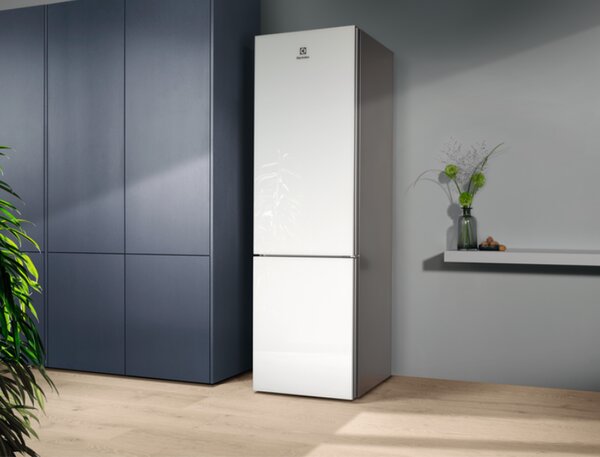 Electrolux LNT7ME36G2 - Kombinovaná chladnička