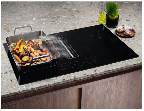 Electrolux KCC84453CK - Indukčná varná doska s odsávačom