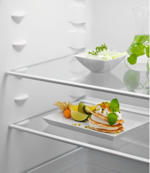 Electrolux ERD6DE18S1 - Chladnička jednodverová zabudovateľná