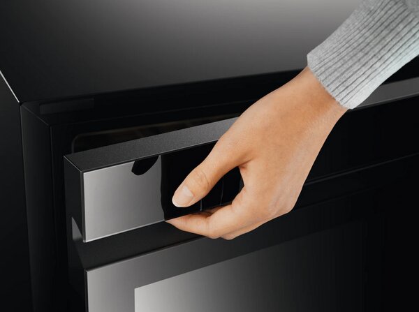 Electrolux EWUS018B7B - Vinotéka zabudovateľná
