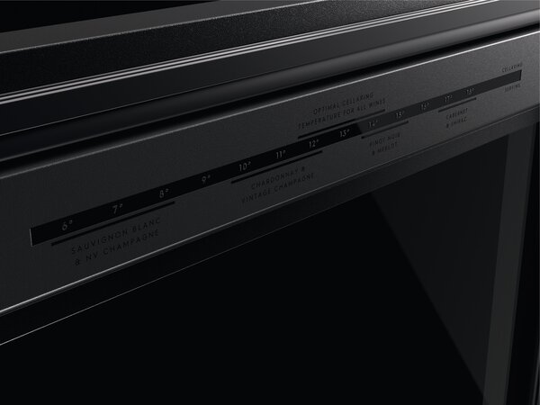 Electrolux EWUS040B8B - Vinotéka zabudovateľná