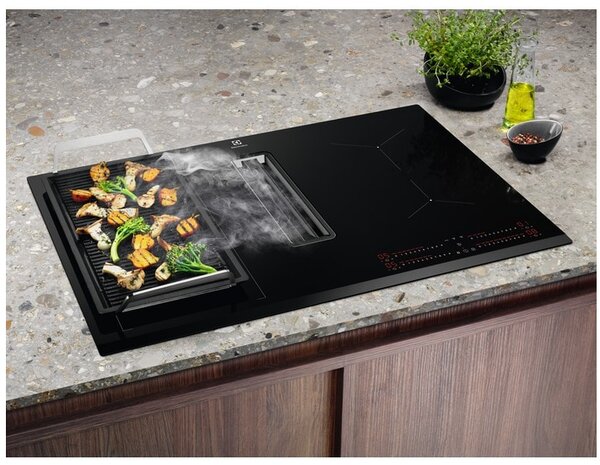 Electrolux ECC8344 - Indukčná varná doska s odsávaním