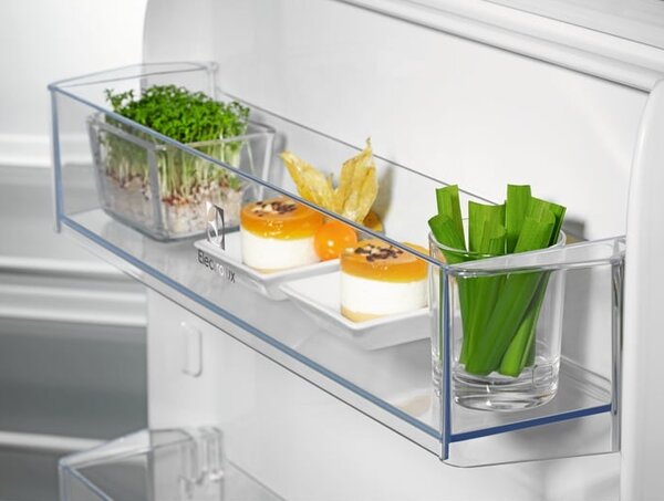Electrolux KRD6DE18S1 - Chladnička jednodverová zabudovateľná