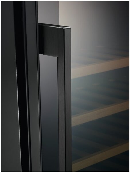 AEG AWS4020B5B - Vinotéka zabudovateľná
