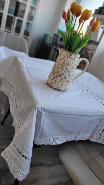 Biely bavlnený obrus s čipkou Valine - 140*340 cm - Chic Antique