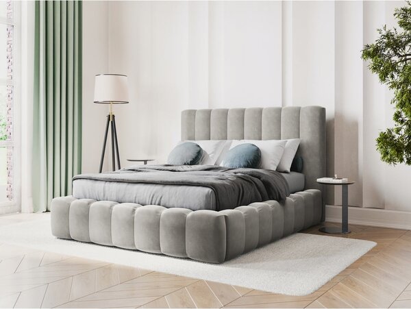 Svetlosivá čalúnená dvojlôžková posteľ s úložným priestorom s roštom 180x200 cm Kelp – Micadoni Home