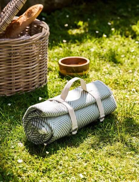 Pikniková deka Tubney Herringbone Rosemary 150 × 180 cm