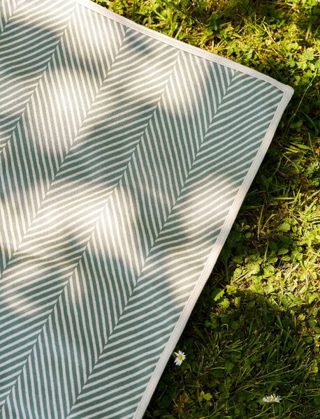 Pikniková deka Tubney Herringbone Rosemary 150 × 180 cm