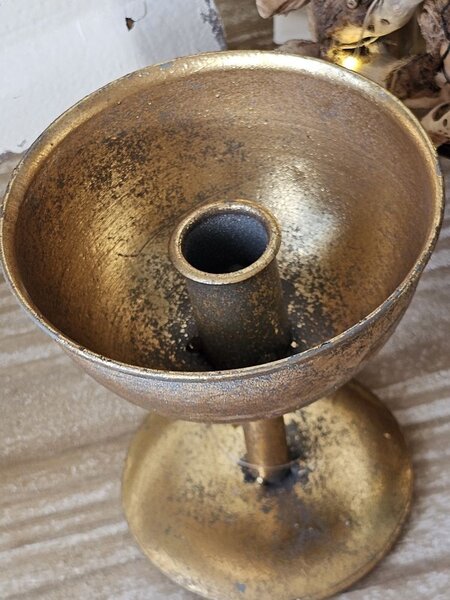 Zlatý antik kovový svietnik na nohe Dhaka gold - Ø 12*13 cm - daan kromhout