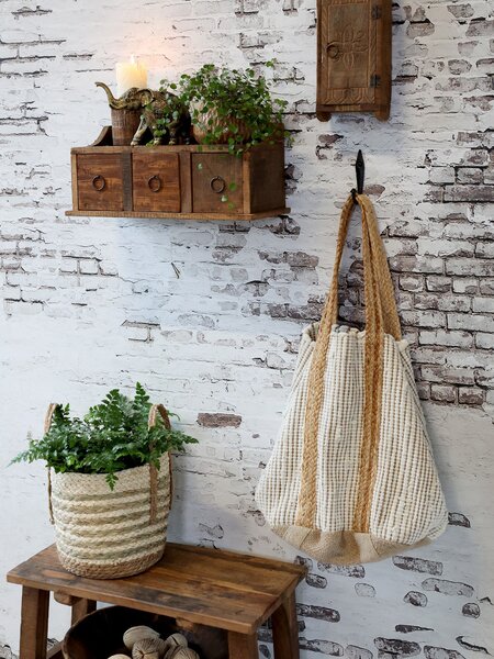 Retro nástenná drevená skrinka s dvierkami Grimaud Brick - 15*9*32 cm - Chic Antique