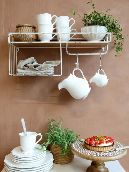 Biela antik kovová nástenná polička s háčikmi Old Shelf - 58*18*24 cm - Chic Antique