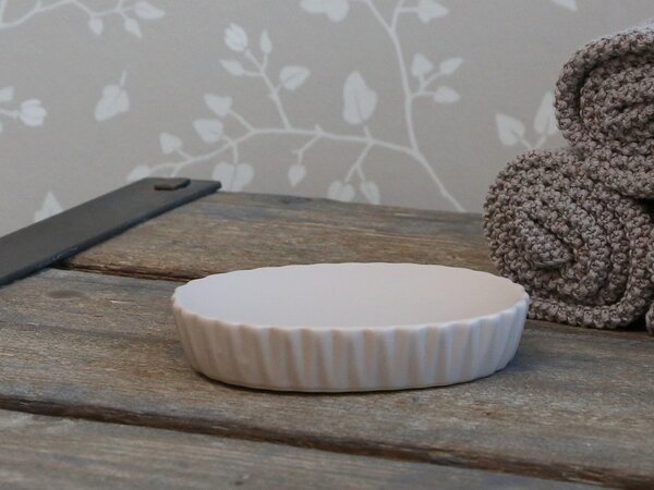 Latté porcelánová miska na mydlo Diamond - 13*9*2.5 cm - Chic Antique