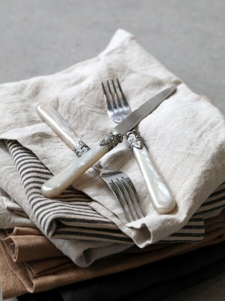 Set 4ks šedý ľanový obrúsok s rozstrapkanými okrajmi - 40*40cm - Chic Antique