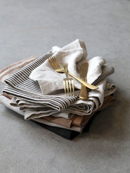 Set 4ks šedý ľanový obrúsok s rozstrapkanými okrajmi - 40*40cm - Chic Antique
