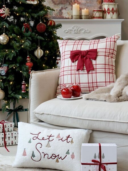 Biela chlpatá obliečka na vankúš so stromčekmi Let it Snow - 35*50 cm - Chic Antique