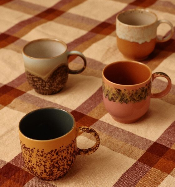 Béžovo-hnedý hrnček Coffee 70s Shell - 10 * 7 * 8cm / 250 ml - HKLIVING