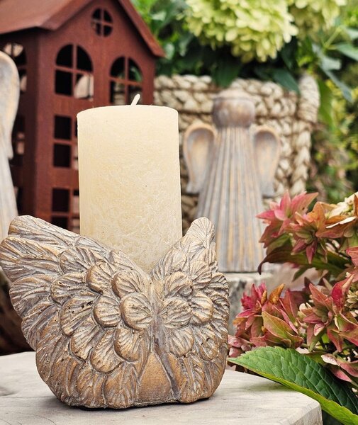Zlatý antik cementový svietnik anjelské krídla Angel Wings Gold - 11*9*9 cm - daan kromhout