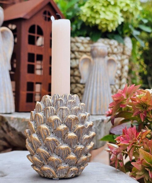 Zlatý antik cementový svietnik šiška Pinecone Gold - 8*8*9 cm - daan kromhout