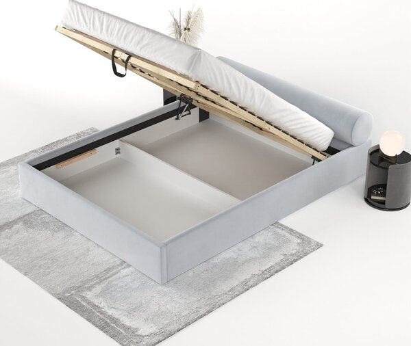 Svetlosivá čalúnená dvojlôžková posteľ s úložným priestorom s roštom 180x200 cm Solvo – Maison de Rêve