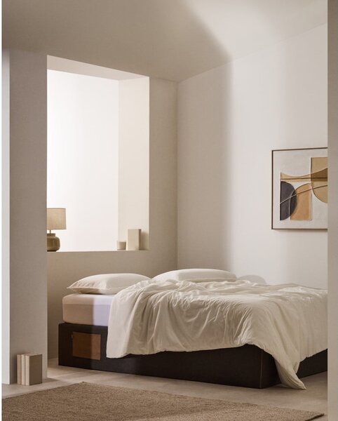 Čierna čalúnená dvojlôžková posteľ s úložným priestorom 180x200 cm Matters – Kave Home