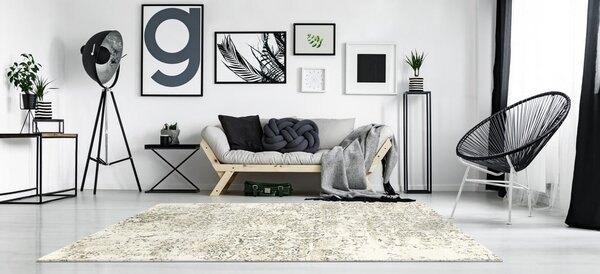 Biely koberec 133x190 cm Lush – FD