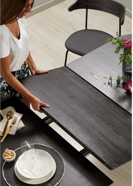 Rozkladací jedálenský stôl s doskou v dekore jaseňového dreva 90x140 cm Norfort – Kave Home