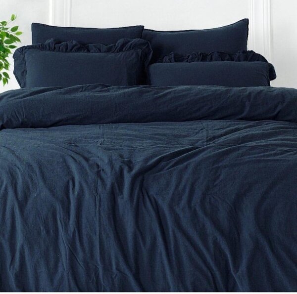 Tmavomodré obliečky na jednolôžko z bavlny Renforcé 140x200 cm Ruffle Striped – Mila Home Luxury
