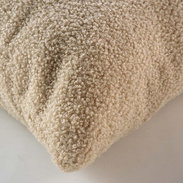 Dekoračný vankúš z materiálu buklé 45x45 cm Wooly – douceur d'intérieur