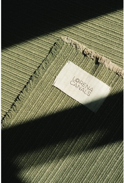 Kaki ručne tkaný bavlnený koberec 140x200 cm Handloom – Lorena Canals