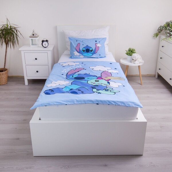 Modré bavlnené detské obliečky do postieľky 100x135 cm Lilo & Stitch "Clouds" – Jerry Fabrics