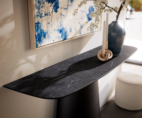 DELIFE Konzolový stolík Edge zaoblený 140×40 cm keramika Laminam® Nero Greco antracitová kužeľová kovová čierna