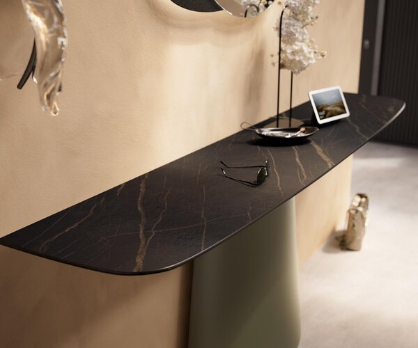 DELIFE Konzolový stolík Edge zaoblený tvar 180×40 cm keramika Laminam® Noir Desir hnedá Conos kov titánová farba
