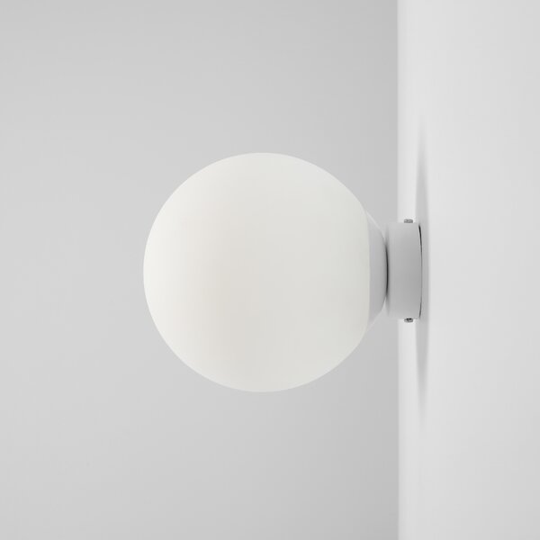 Aldex BALL WHITE | Nástenná lampa v bielom prevedení Veľkosť: M