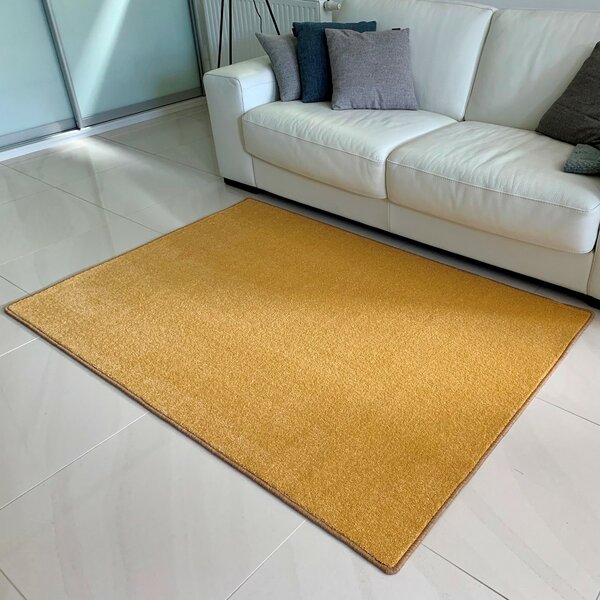 Kusový koberec Eton Lux žltá, 60 x 110 cm