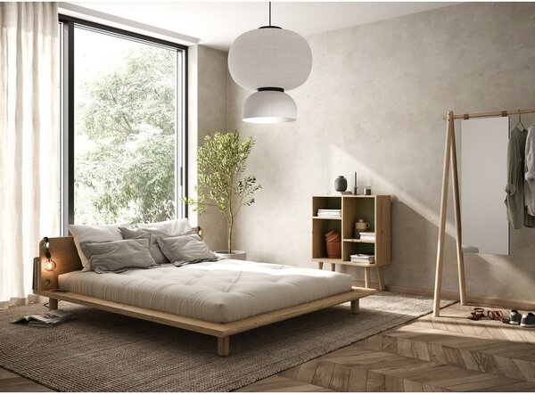 Dvojlôžková posteľ z borovicového dreva s roštom 180x200 cm Peek – Karup Design